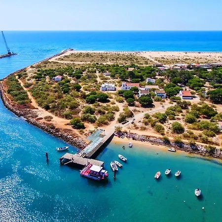 公寓 White Apartment, Town Centre 塔维拉