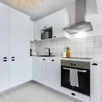 Apartmán White Apartment, Town Centre *
